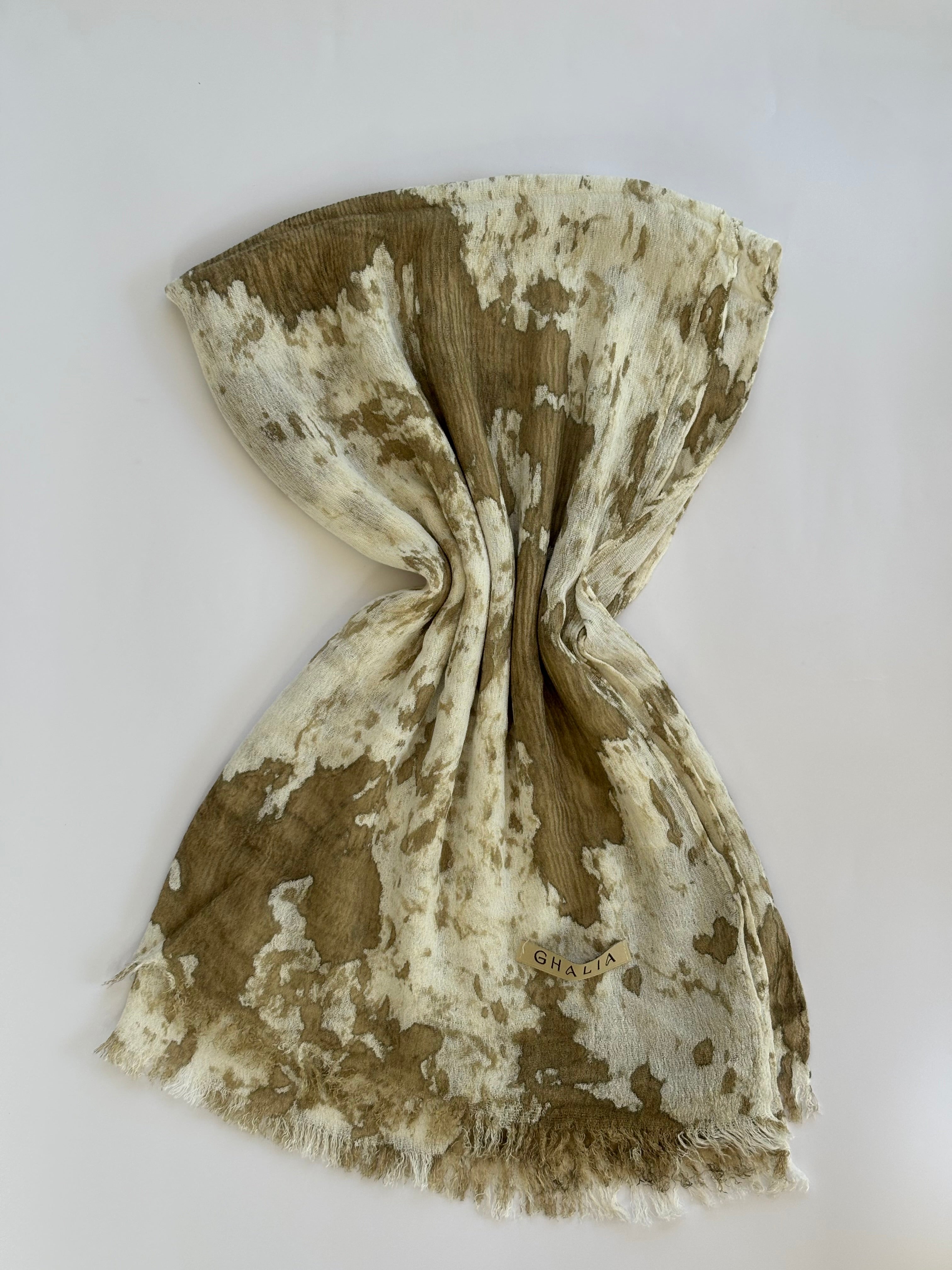 Ruffled Galaxy light beige
