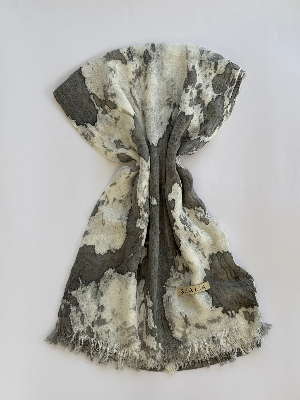 Ruffled Galaxy grey