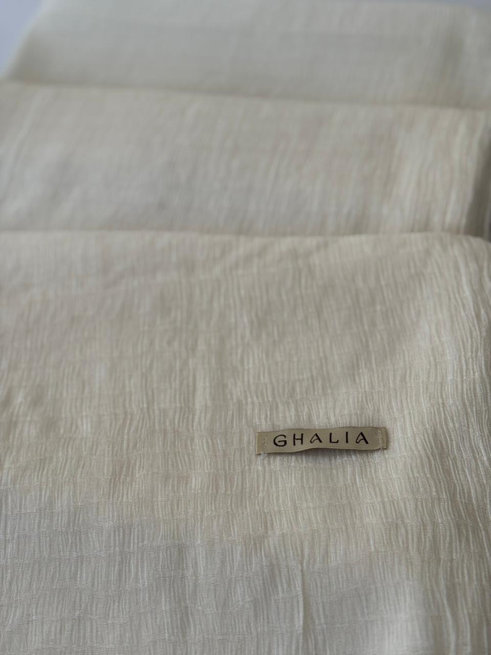 Off white Premium square cotton crinkle